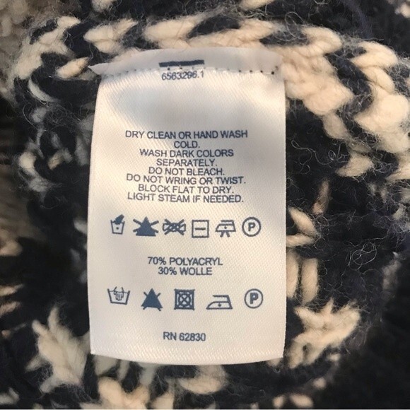 Fair Isle Sweater Wool Blend Sweater Chunky Knit Navy Blue White NWOT - Picture 9 of 9